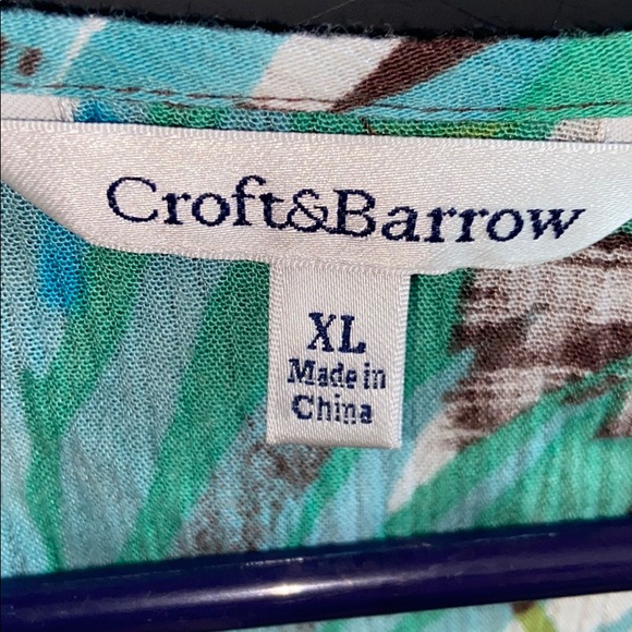 T shirt - Picture 2 of 3